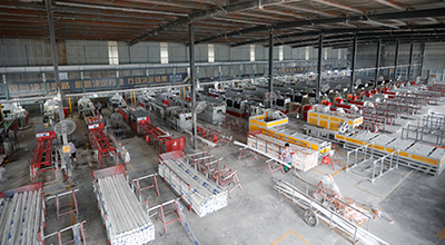 丰满少妇被猛烈高清播放